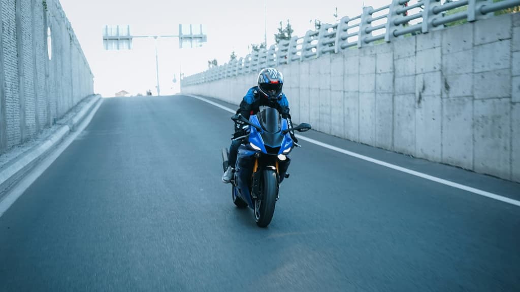 Moto lleugera de 125 cc com les del permís A1